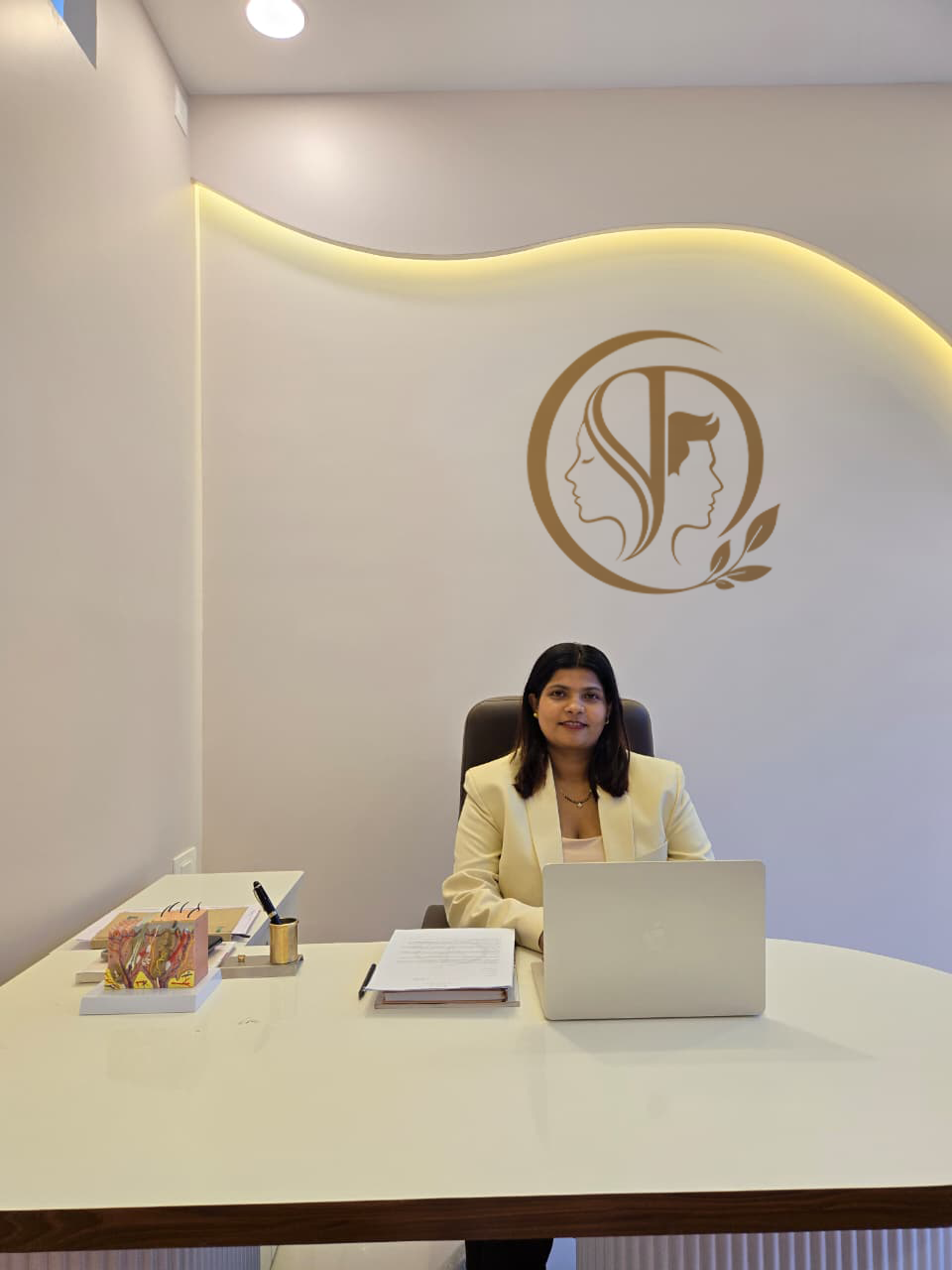 Dr. SNEEHAL — Asthatic Physician 