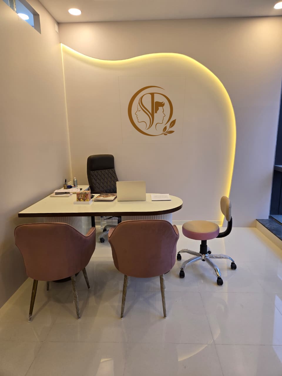 Clnic Interior